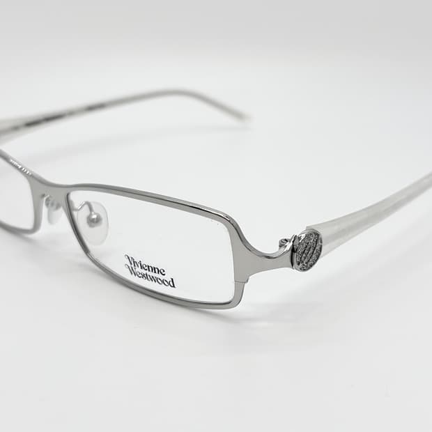 VIVIENNE WESTWOOD 비비안웨스트우드 실버 메탈테