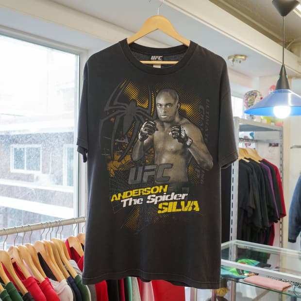 2000's UFC Anderson Silva T-shirt
