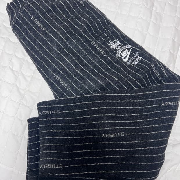 [L] 나이키 x 스투시 울 스트라이프 팬츠