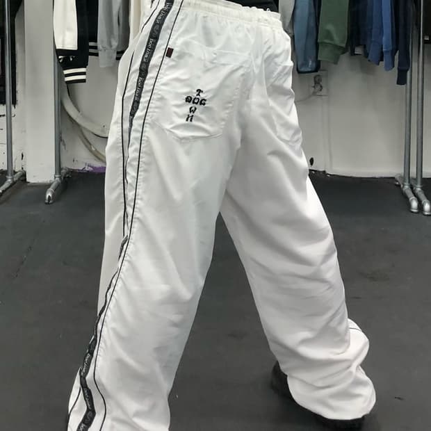 도그타운 사이드로고 화이트 트랙팬츠