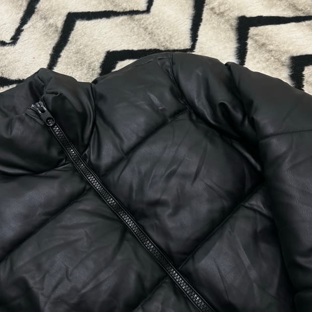[해외L]ZARA 페이크 레더 패딩 자켓/블랙