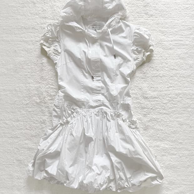 후드 러플 미니 드레스