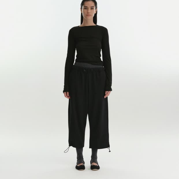 [새상품] 리포스 cropped jogger pants 