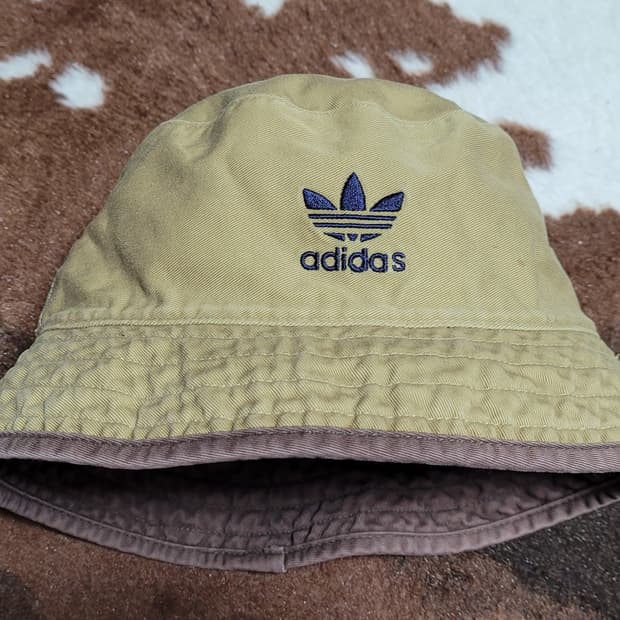 아이다스 리버시블(양면 모자)  버킷햇 (S/M)