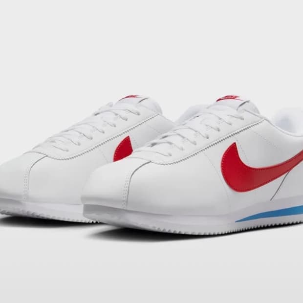 나이키 우먼스 코르테즈 화이트바시티레드 신품