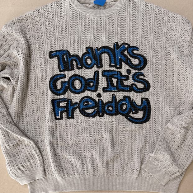 프라이 코튼 블렌디드 슬로건 니트 (LIGHT GREY)