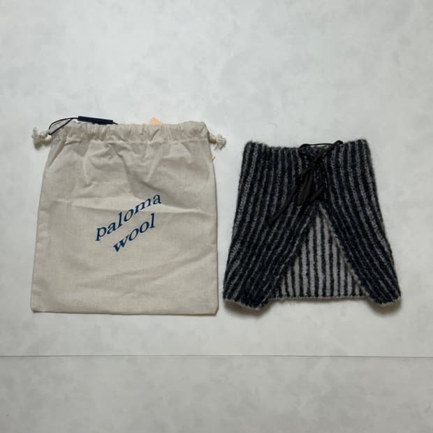 팔로마울 인그리드 넥워머 블랙 화이트