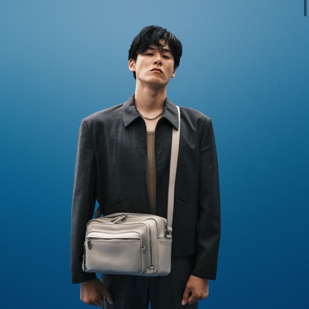 분크 퍼펙 멀티 포켓 크로스 미듐 그레이