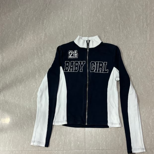 Ally 알리 베이비걸 집업탑