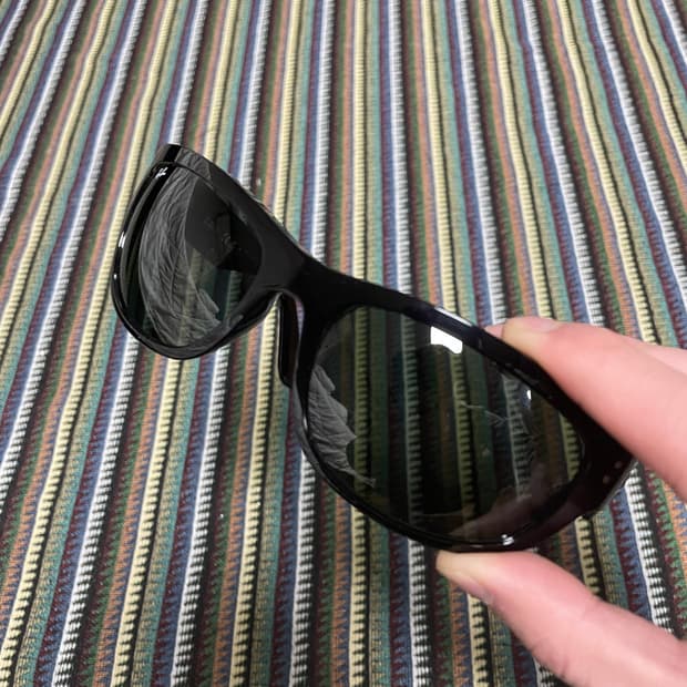 레이벤 메가 발로라마