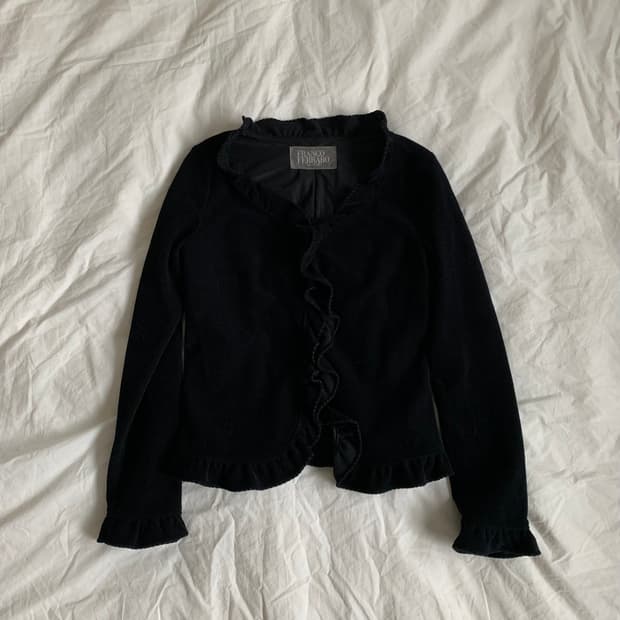 벨벳 프릴 가디건