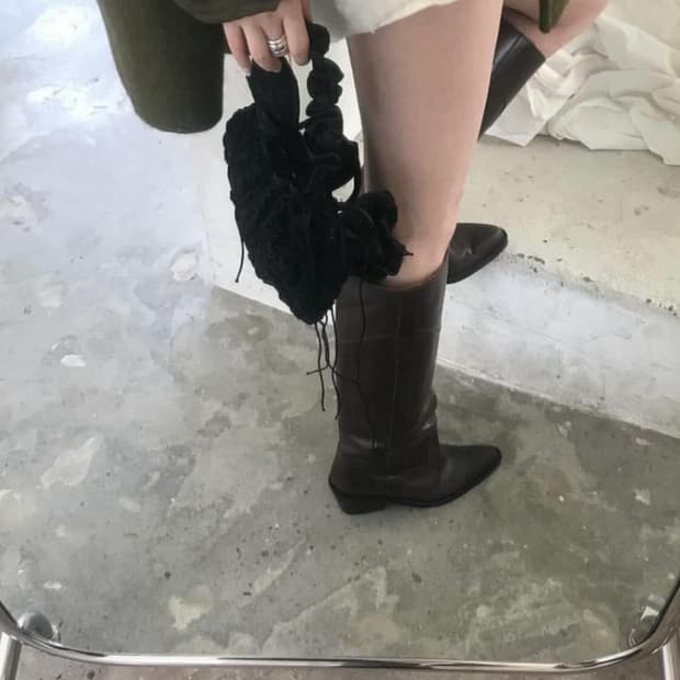 에토스 루미부츠 250