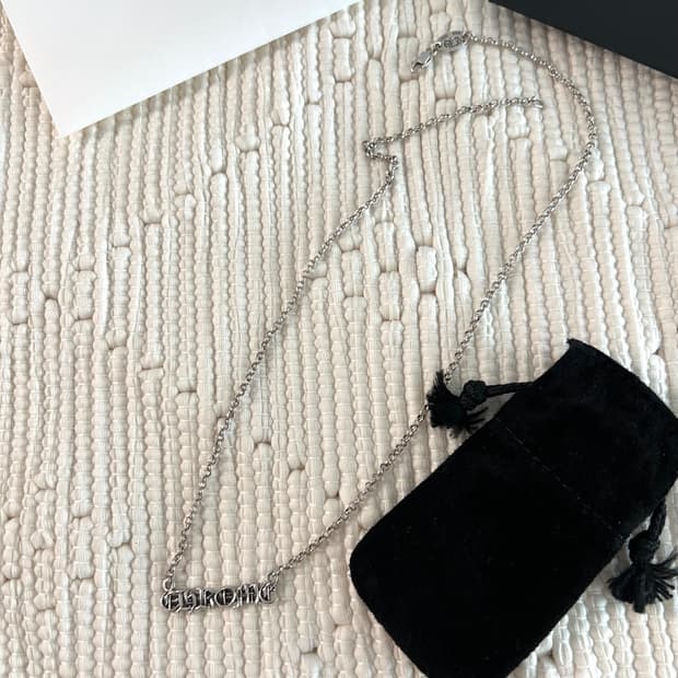 크롬하츠 CHROME 로고 목걸이