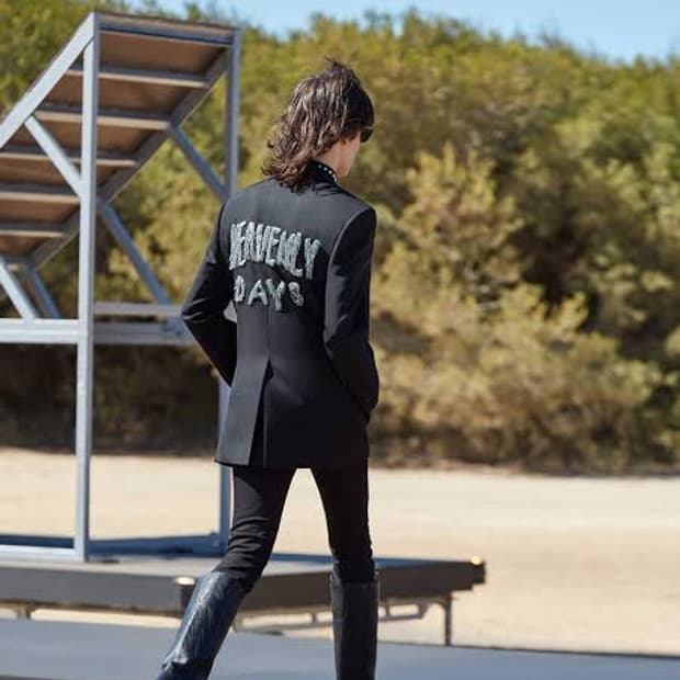 [라이즈 착용] 셀린느 22ss Heavenly Days 자켓