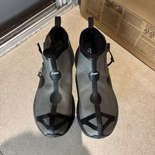 아식스 비비안웨스트우드 ltx 260사이즈