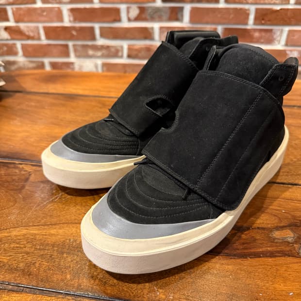 Fear of god 스케터 스니커즈