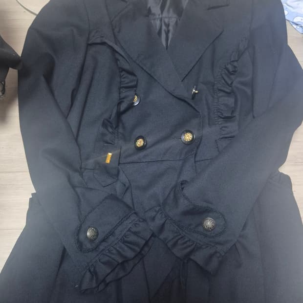 엑스즈팜 블랙 히메 깔 느낌 코트