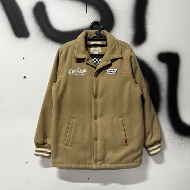 반스 안감 퀼팅 패치 디테일 덱 자켓