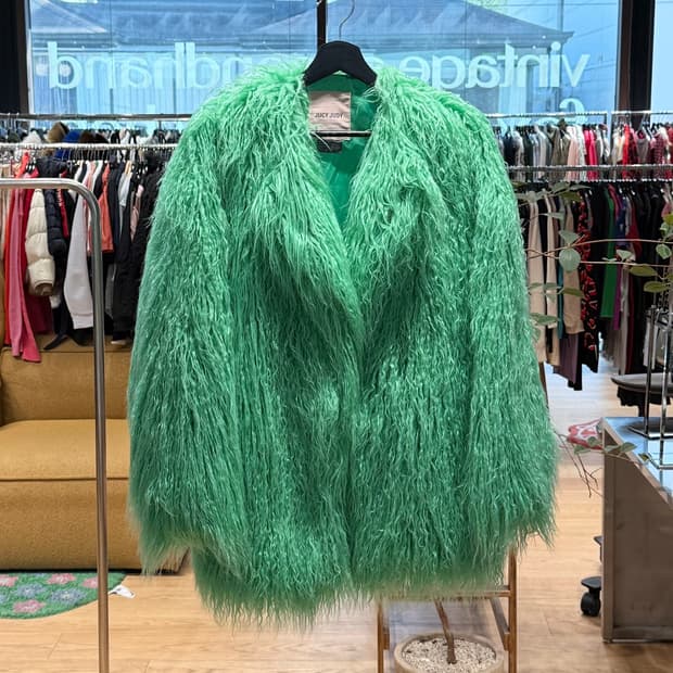 쥬시 주디 그린 퍼 자켓