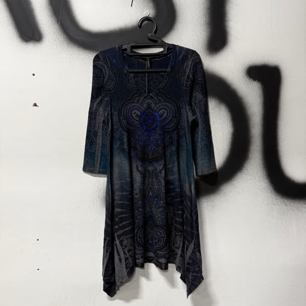 VTG 빈티지 오리엔탈 패턴 비즈 언발 7부 롱슬리브탑