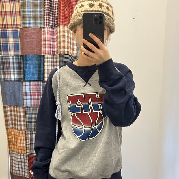 히스테릭 글래머 베스켓볼 맨투맨