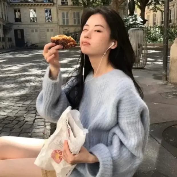 아카이브제이투유 오버사이즈 알파카 브이넥 풀오버니트 