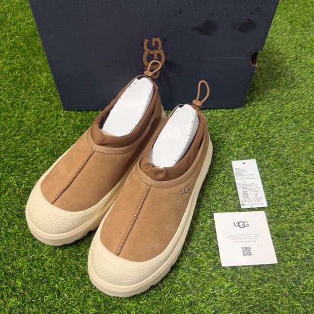 [어그] 타스만 웨더 하이브리드_270사이즈