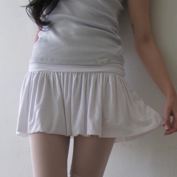 샵페어리 [fe.3] yuzu skirt (white)