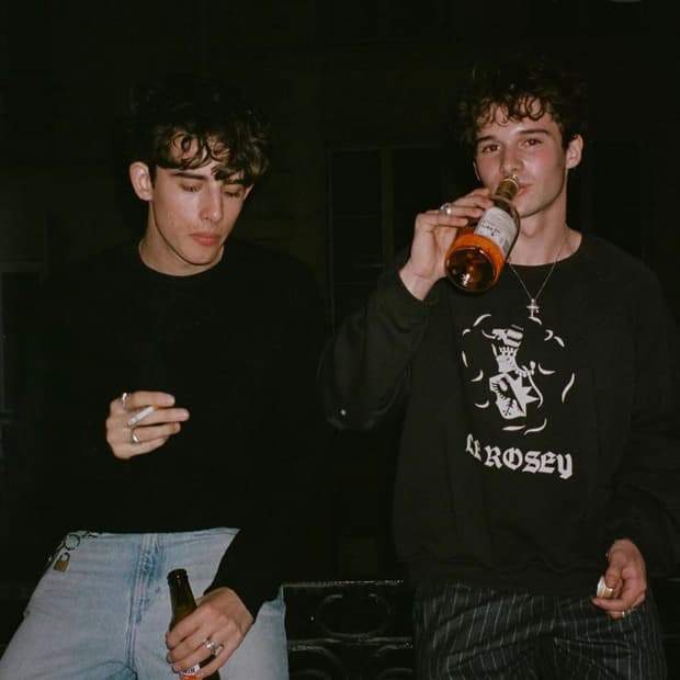 Erd le rosey sweatshirts m
