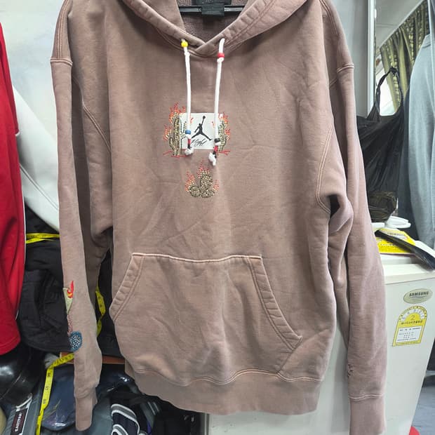 조던   플라이트   후드   티