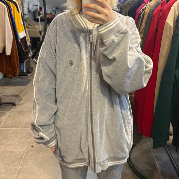 [NO.9] Phat farm 벨벳 져지