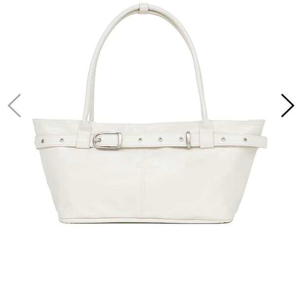 여밈 벨티드 보트 백