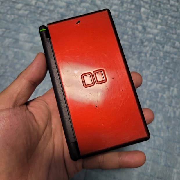 고장난 닌텐도 DS Lite 게임기