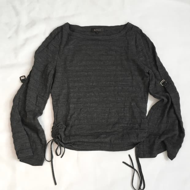 Reflect bell sleeve knit