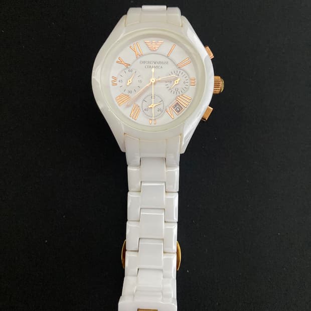 정품 엠포리오 아르마니 세라믹 금장(로즈골드) 남녀공용 손목시계