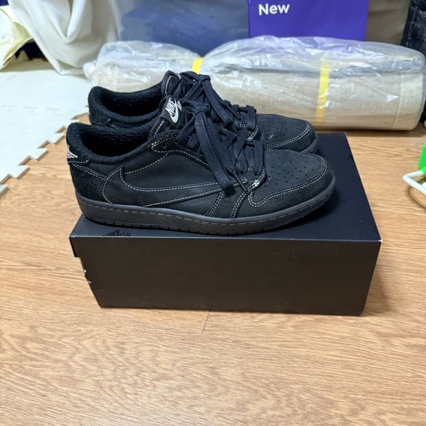 [255] 조던 1 x 트래비스 스캇 레트로 로우 OG SP 블랙 팬텀