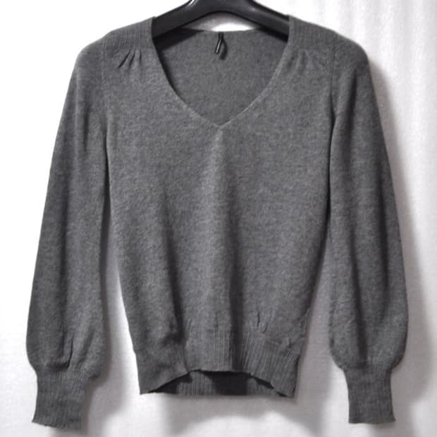 NAFNAF(나프나프)/여성브이넥캐시미어100니트(사이즈55반~마른66)