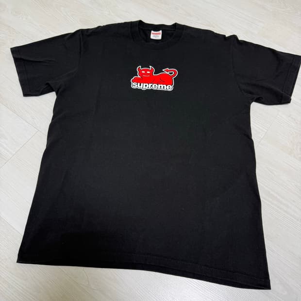 슈프림 토이머신 반팔 m