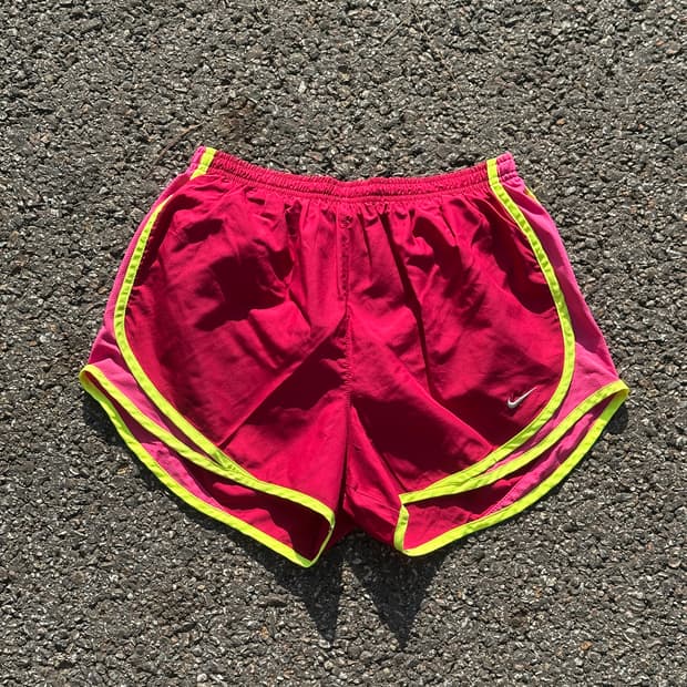 [M] 나이키 여성 레드 핑크 사이드 러닝 쇼츠 반바지