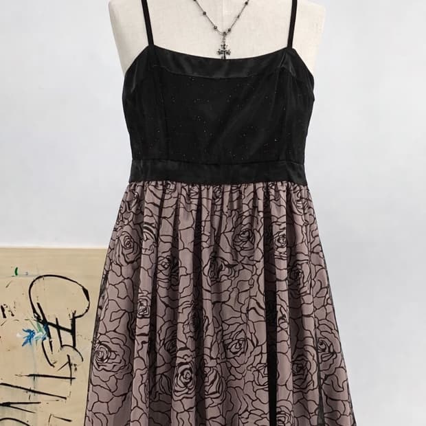 장미 벨벳 레이어드 원피스