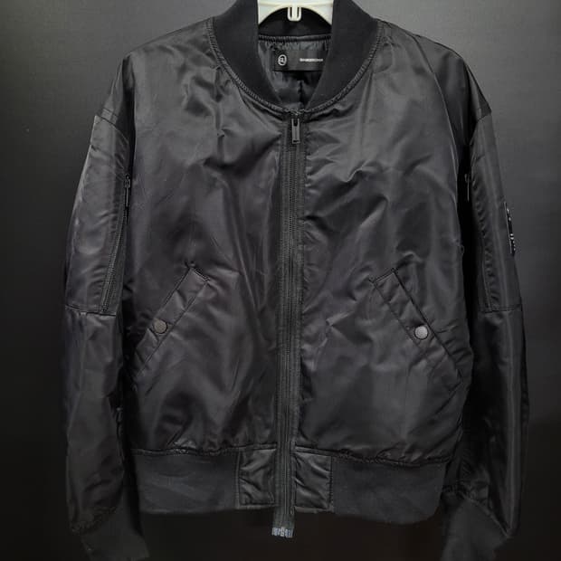 GU X UNDERCOVER 언더커버 MA-1 항공점퍼 