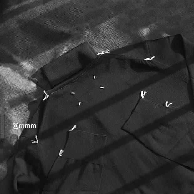 마르지엘라/스티치 라인 터틀넥 니트