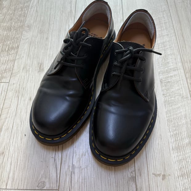 닥터마틴 1461 3홀 스무스 270
