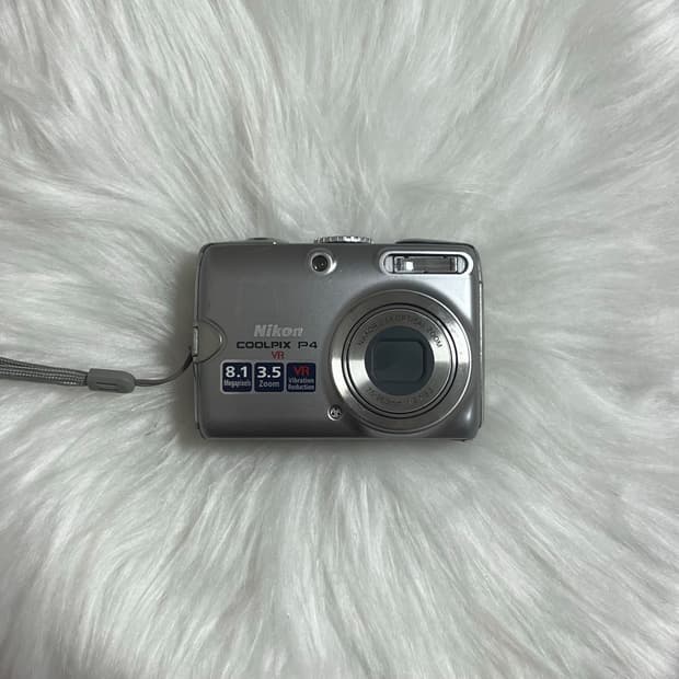 *한글* Nikon p4(p3)쿨픽스 니콘 p4 빈티지 디카