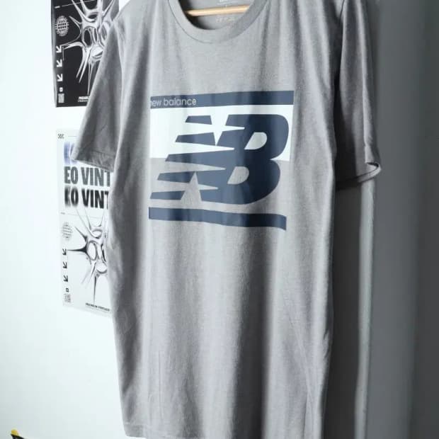 (L-XL) 뉴발란스 반팔 티셔츠 그레이 올드스쿨-146C4