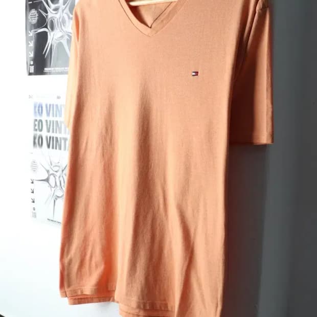 (L-XL) 타미힐피거 반팔 티셔츠 브이넥 주황 올드스쿨-14AFF