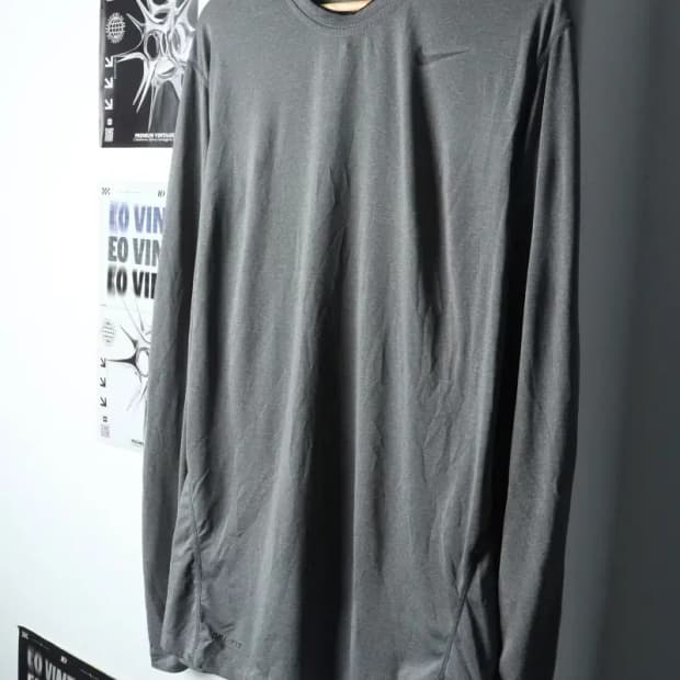 (L-XL) 나이키 긴팔티셔츠 사용감 기능성 그레이-14E5A