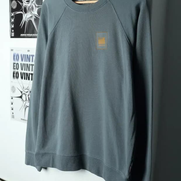 (M-L) 파타고니아 맨투맨 티셔츠 나그랑 차콜 올드스쿨-157FF