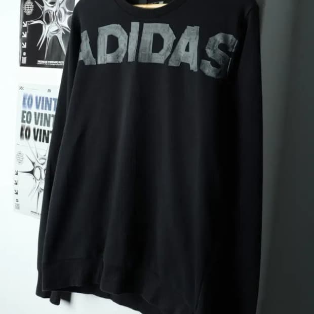 (XL) 아디다스 맨투맨 티셔츠 빅로고 블랙 올드스쿨-15D14