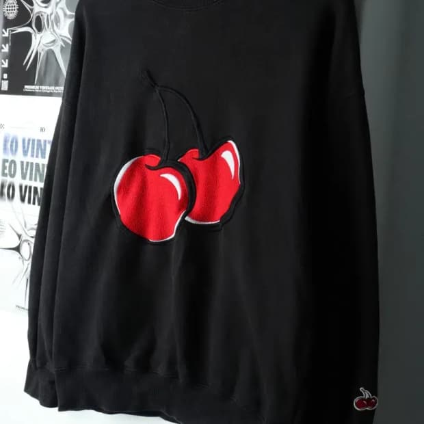 W(S-M) 키르시 맨투맨 티셔츠 빅로고 블랙-15E1B